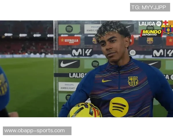 拉菲尼亚与亚马尔庆祝进球合影分享展现默契合作与友谊之情